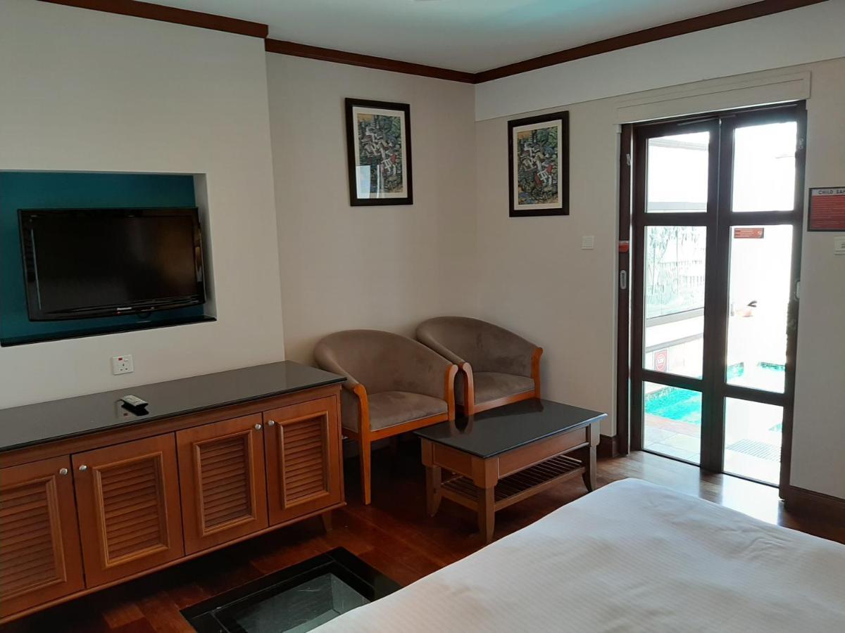 Wonderland Private Pool Villas At Port Dickson Exterior foto