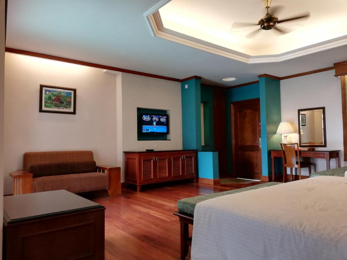Wonderland Private Pool Villas At Port Dickson Exterior foto